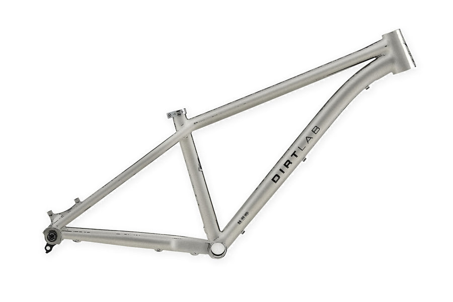 Iuhu titanium family hardtail frame, satin bead-blasted titanium (final Iuhu HT photo coming)