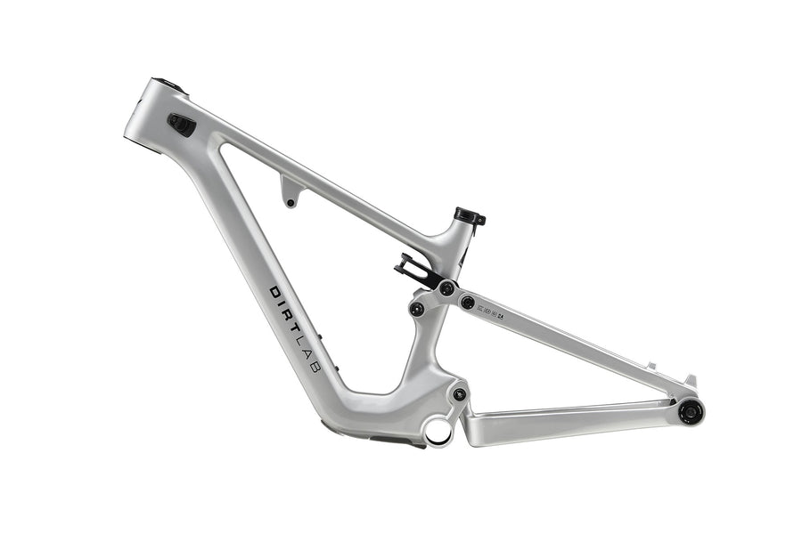 Dirtlab Iuhu CP pedal MTB frame — Concentric Pivot suspension, Gloss Silver Metallic finish