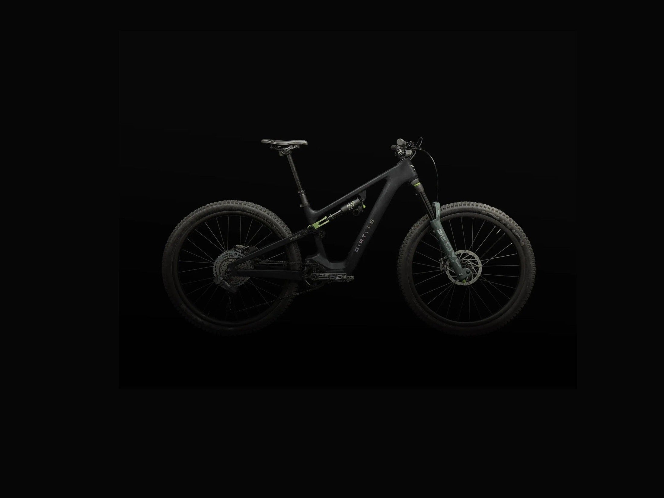 Dirtlab Paratu CP eMTB frame kit — Maxon Bikedrive AIR S motor — carbon — 170mm travel — gloss blackout